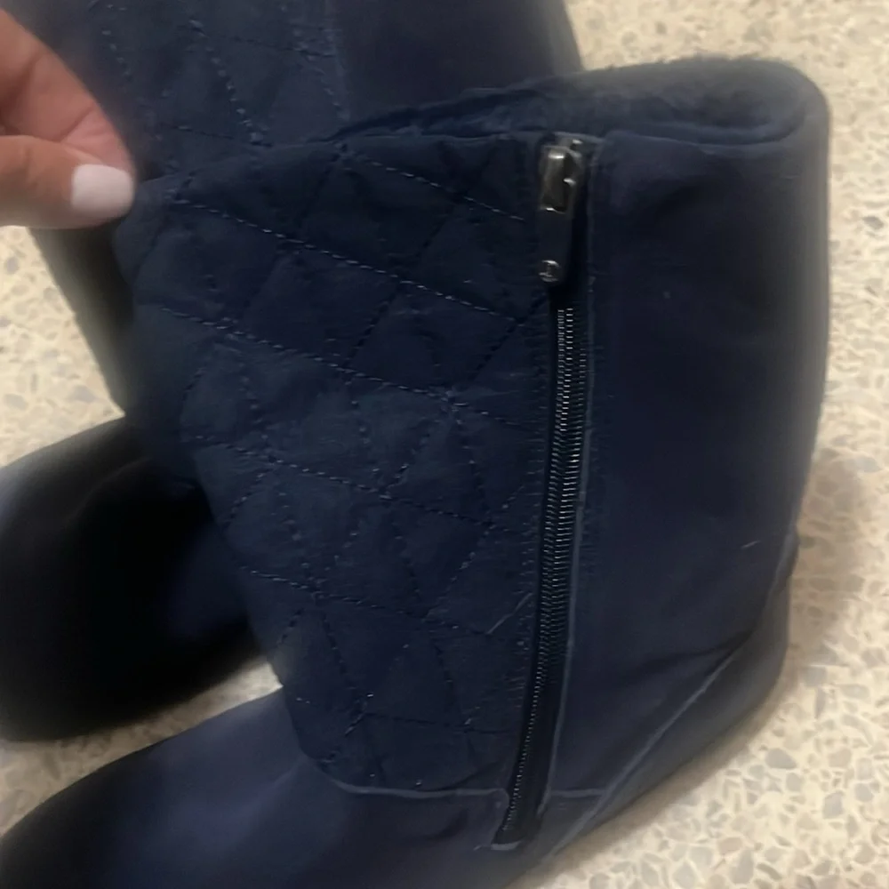 Lands' End 11 Blue Winter Rain Boots inside zipper